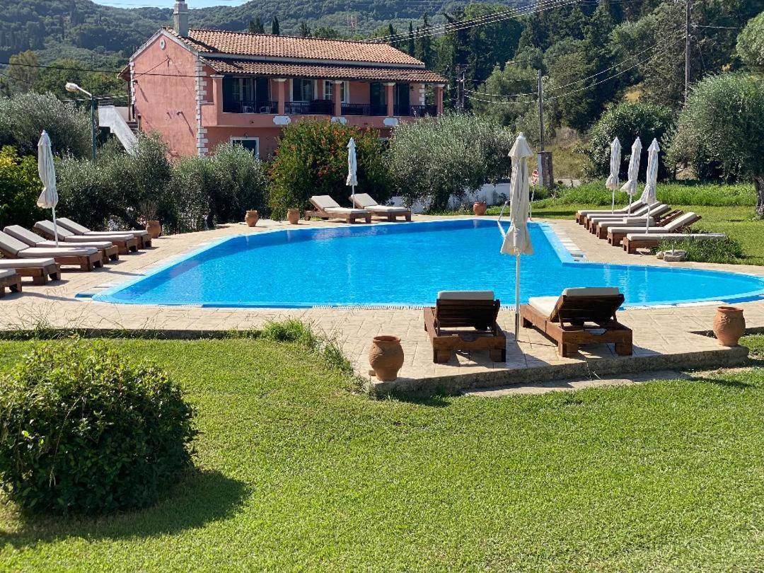 Stefanos Resort Mesongí Екстериор снимка