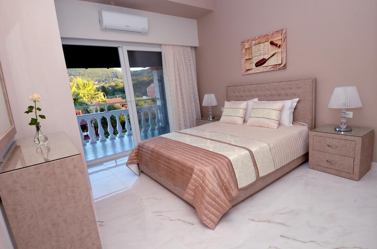 Stefanos Resort Mesongí Екстериор снимка