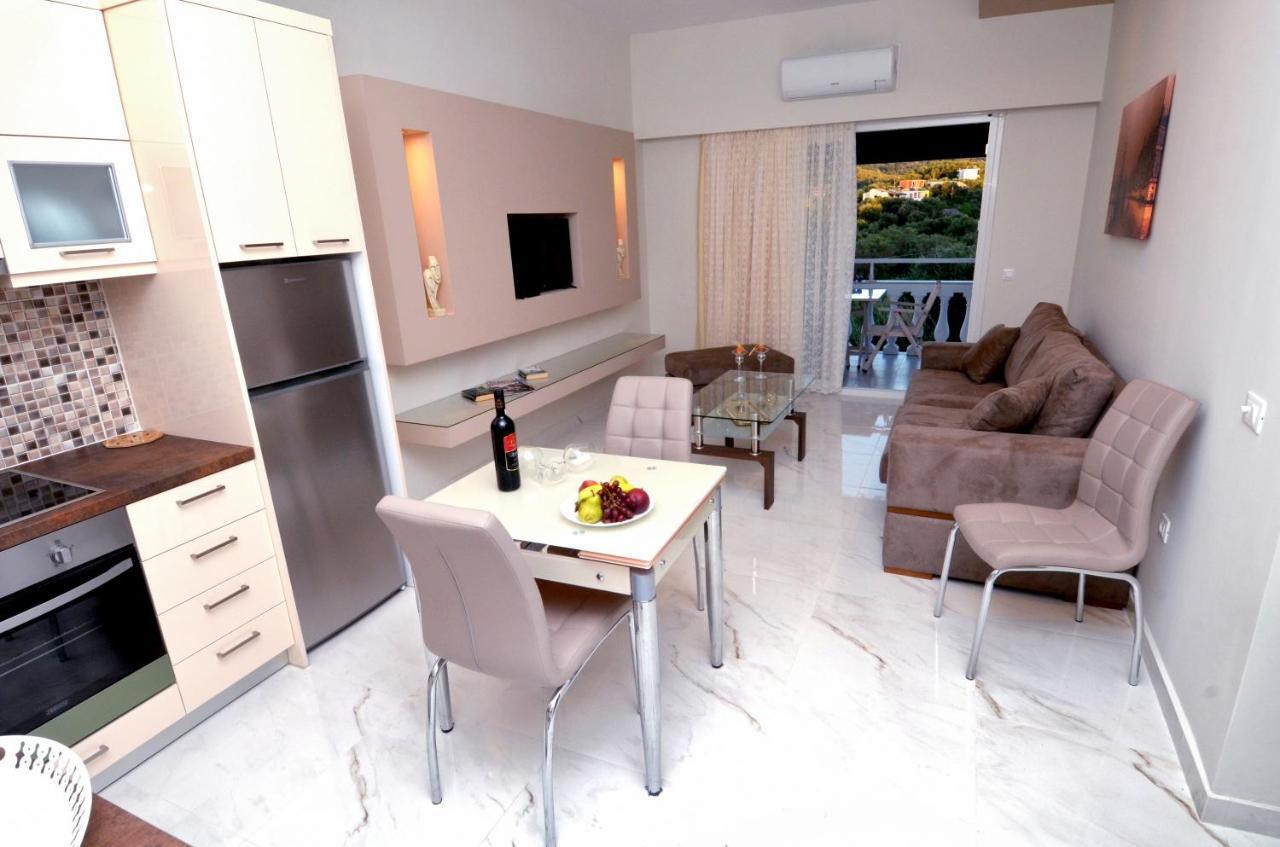 Stefanos Resort Mesongí Екстериор снимка